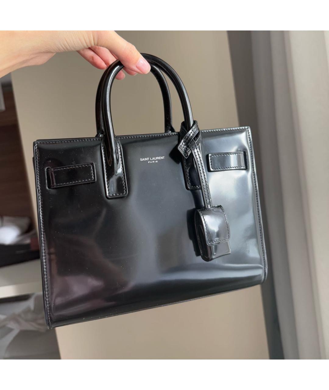 SAINT LAURENT Черная сумка тоут из лакированной кожи, фото 6