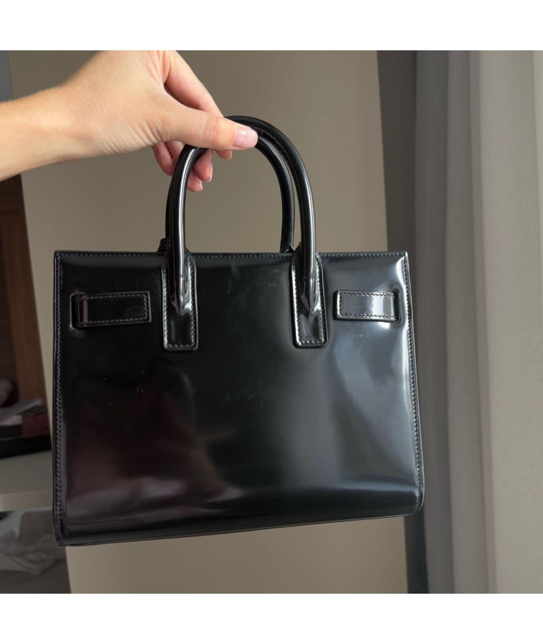 SAINT LAURENT Черная сумка тоут из лакированной кожи, фото 4