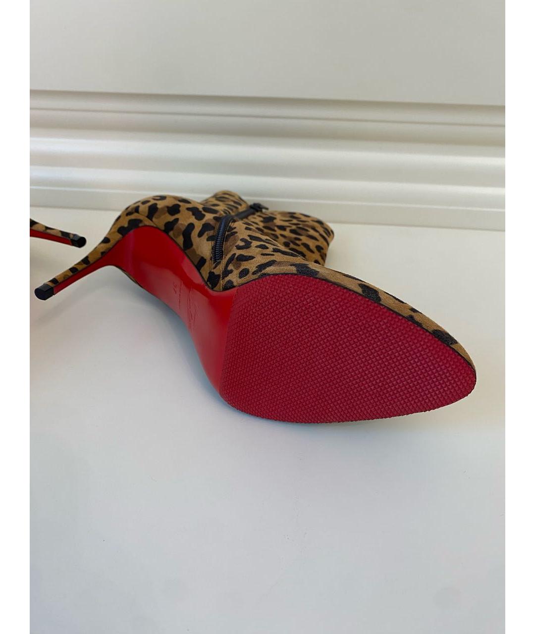 CHRISTIAN LOUBOUTIN Коричневые замшевые ботильоны, фото 6