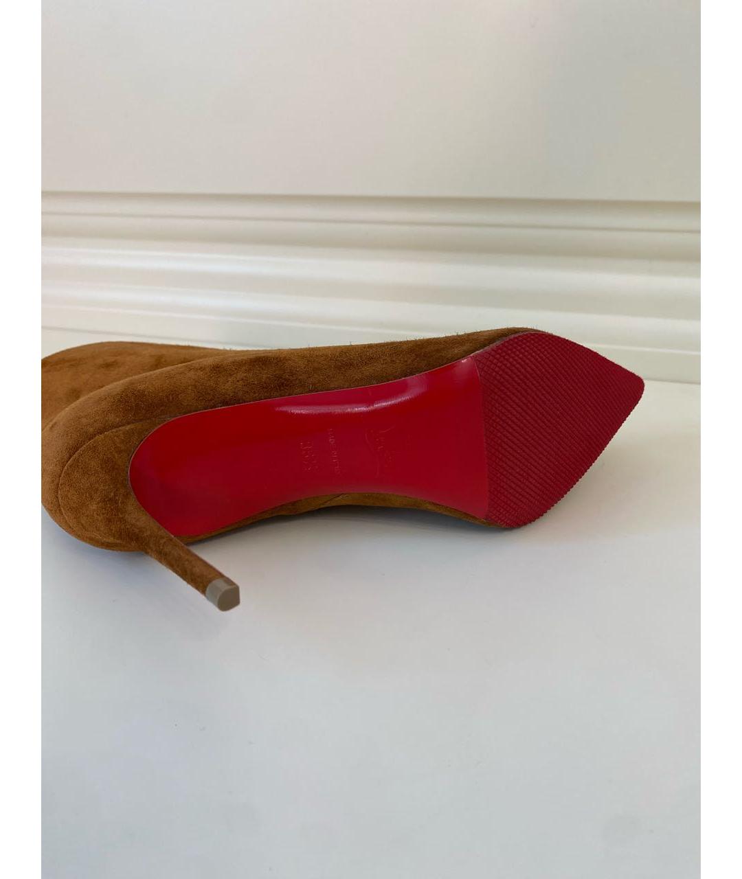 CHRISTIAN LOUBOUTIN Коричневые замшевые ботильоны, фото 6