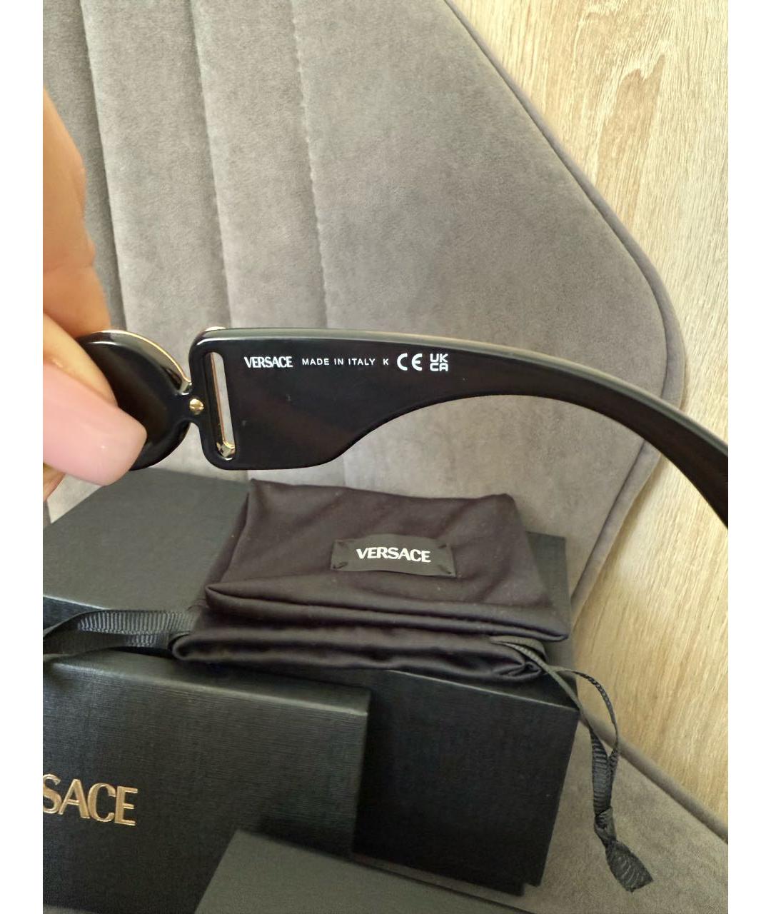 VERSACE Черные пластиковые солнцезащитные очки, фото 5