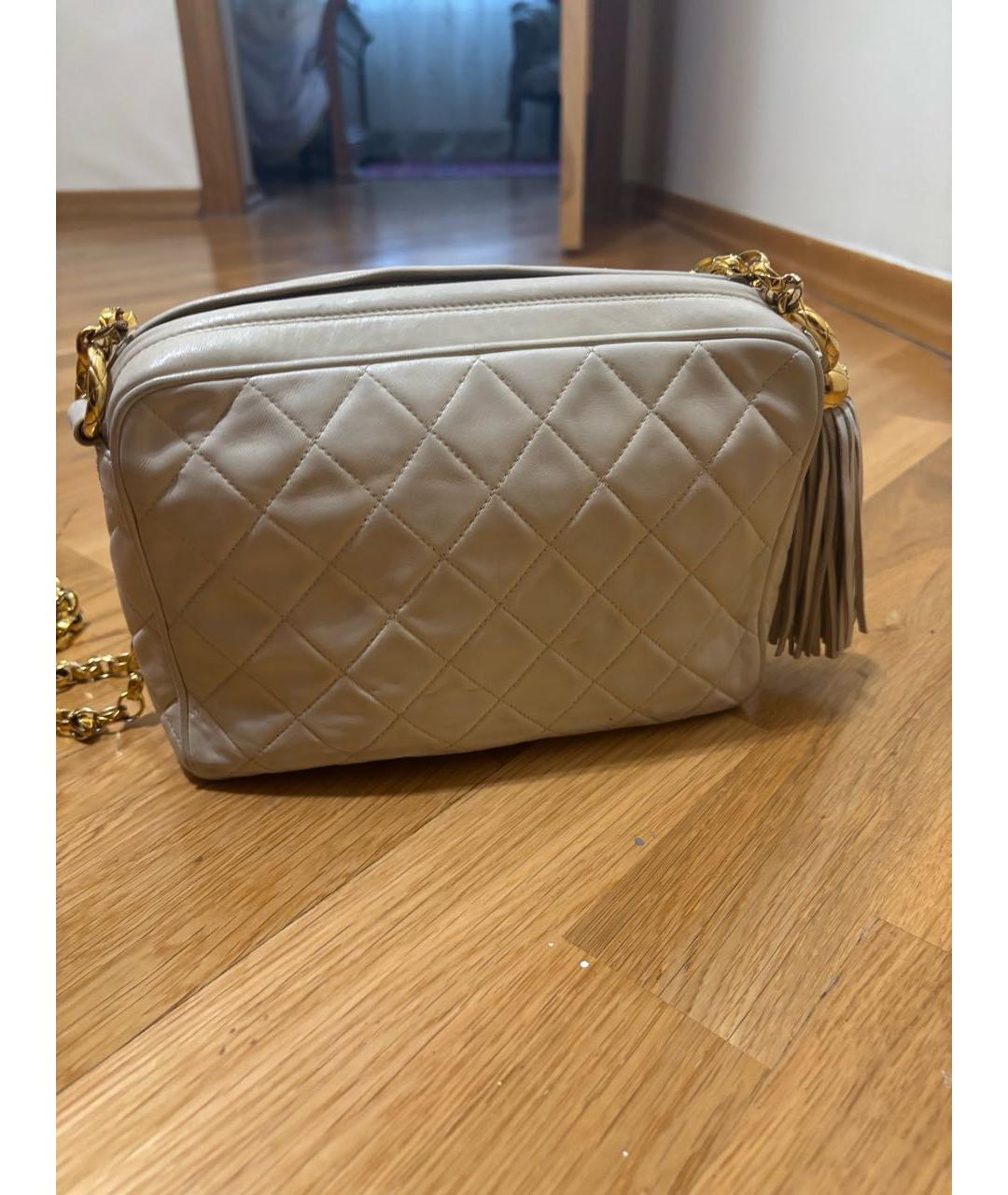 CHANEL Бежевая кожаная сумка через плечо, фото 2