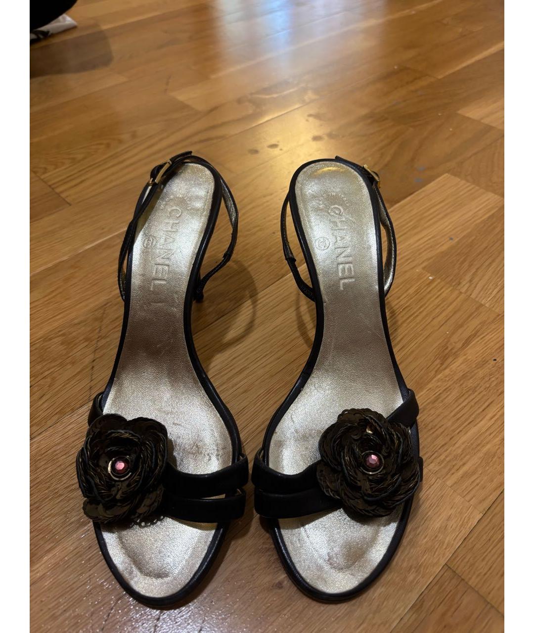 CHANEL Черные кожаные босоножки, фото 2