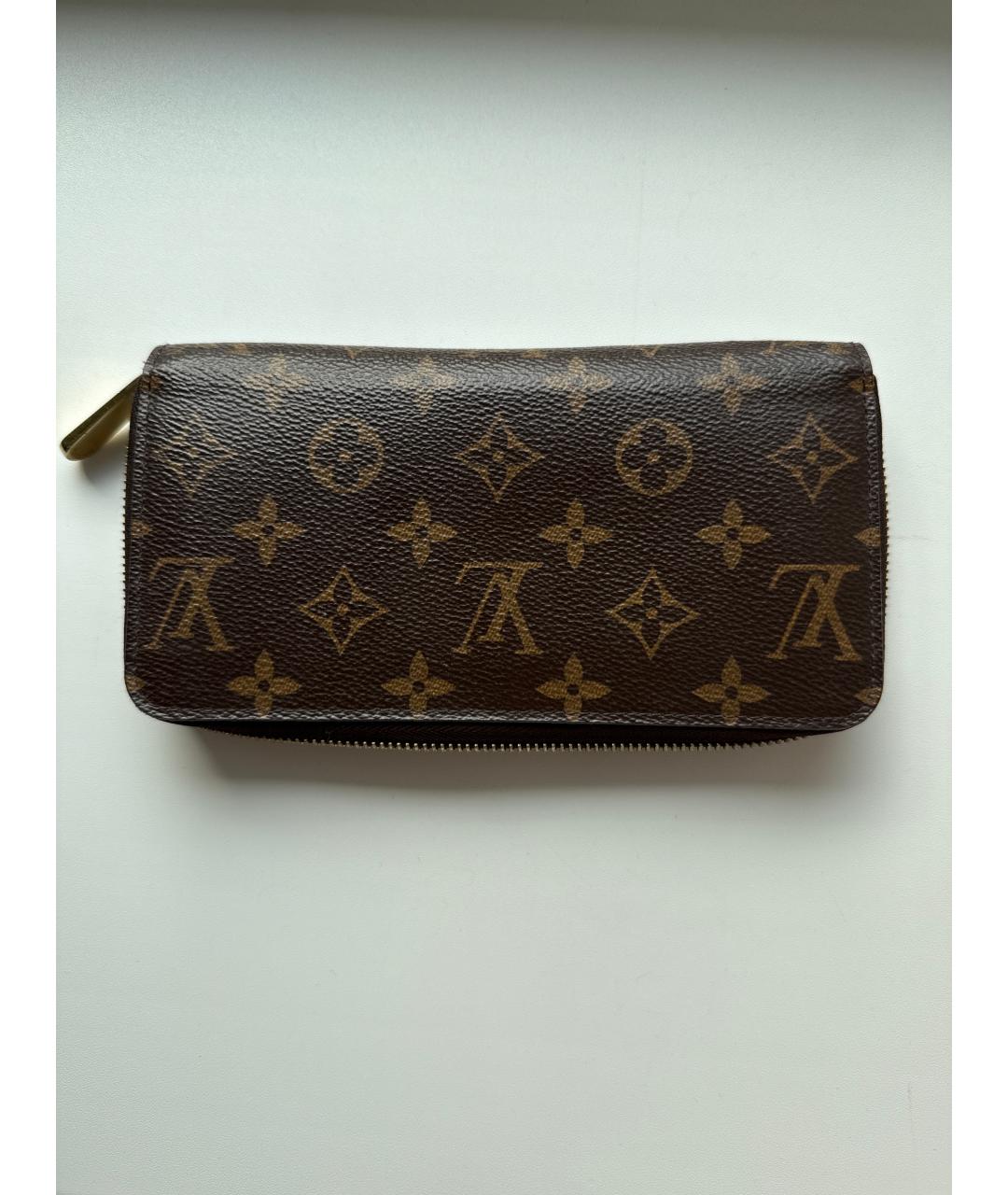 LOUIS VUITTON Коричневый кожаный кошелек, фото 3