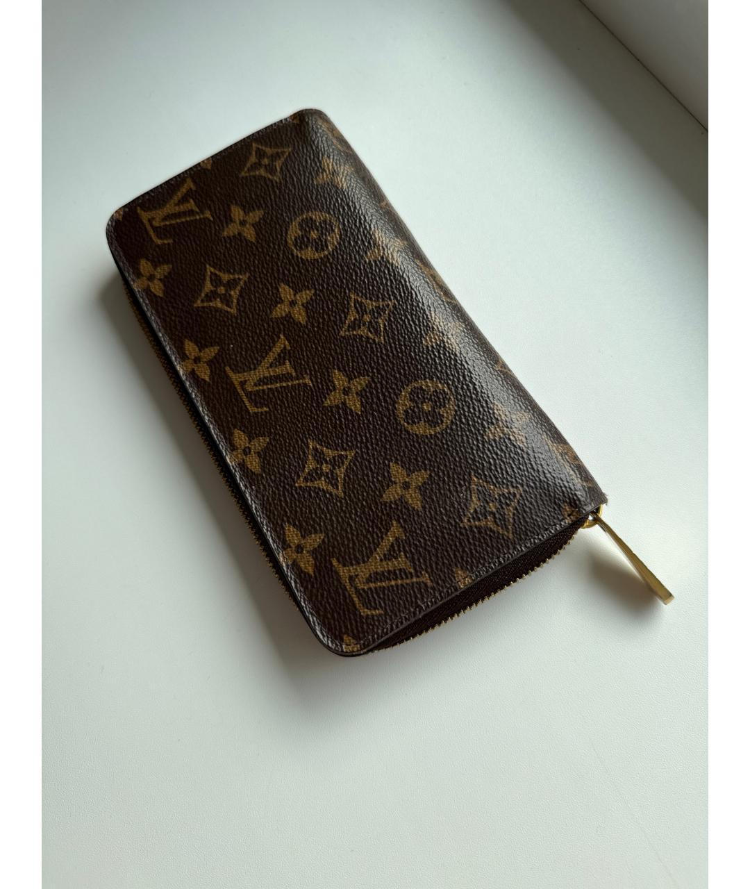 LOUIS VUITTON Коричневый кожаный кошелек, фото 2