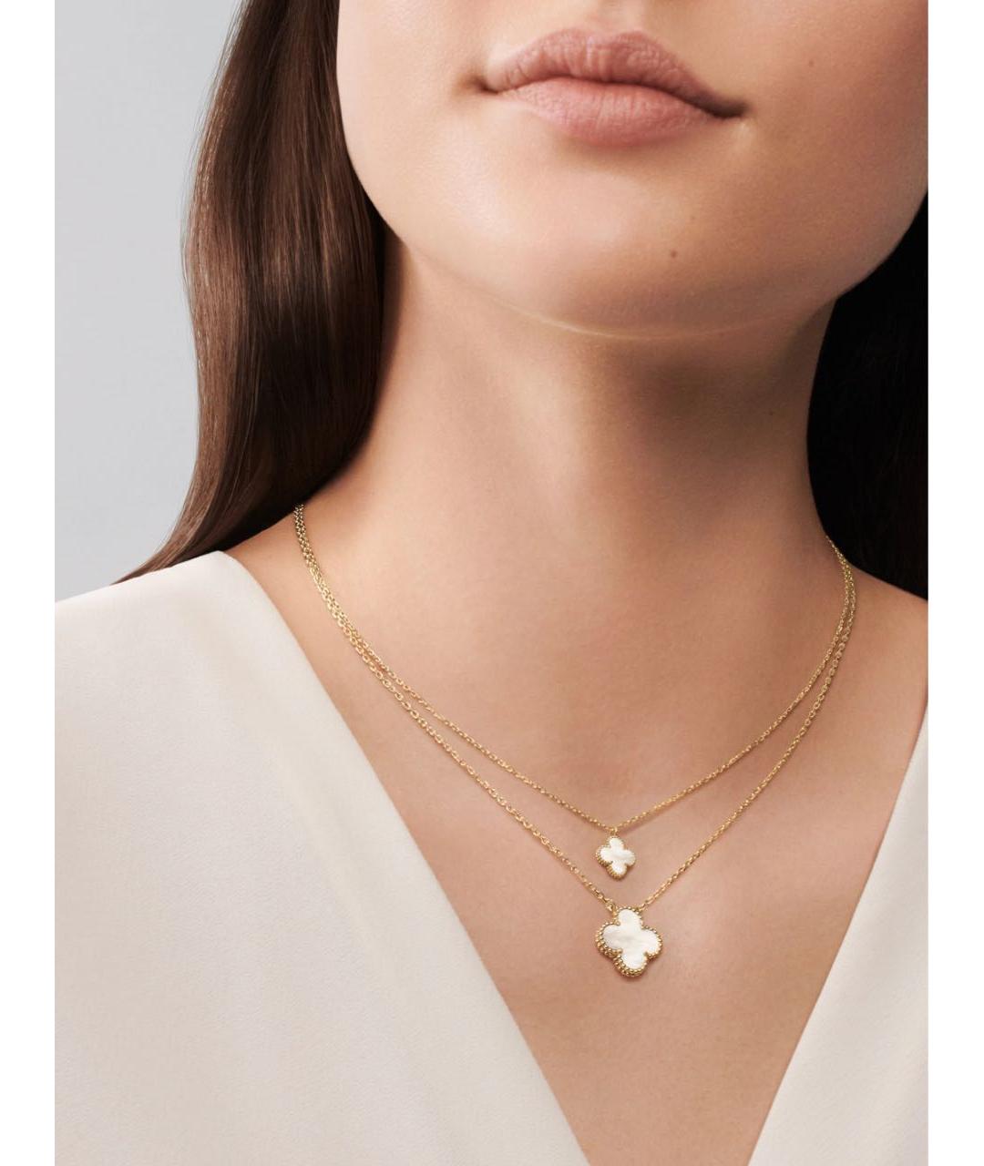 VAN CLEEF & ARPELS Белая подвеска из желтого золота, фото 2
