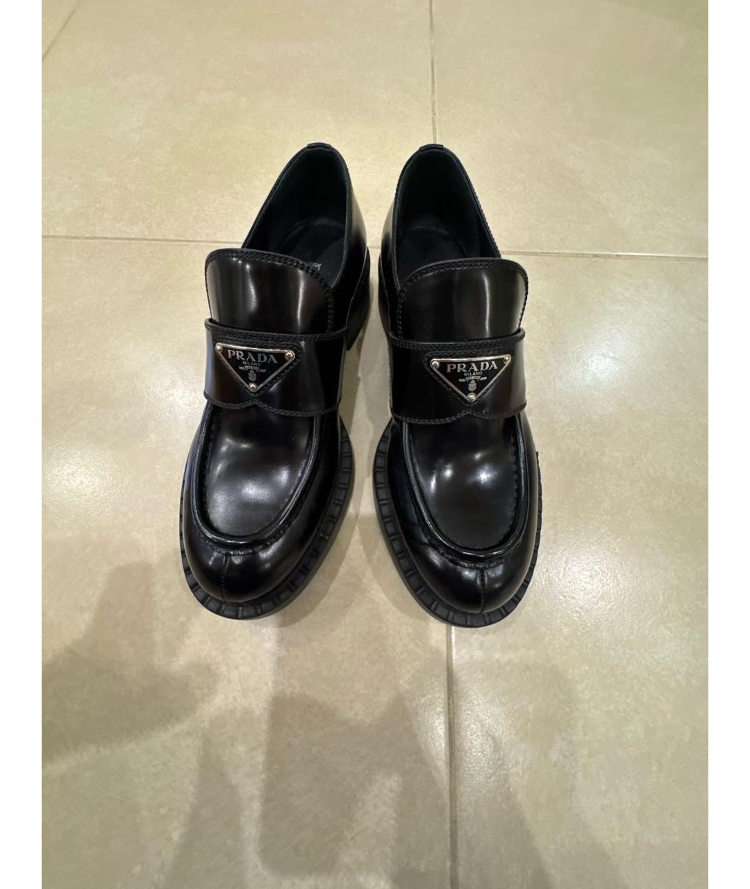 PRADA Черные кожаные лоферы, фото 2