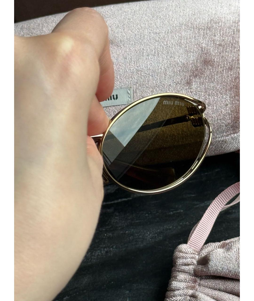 MIU MIU Золотые металлические солнцезащитные очки, фото 8