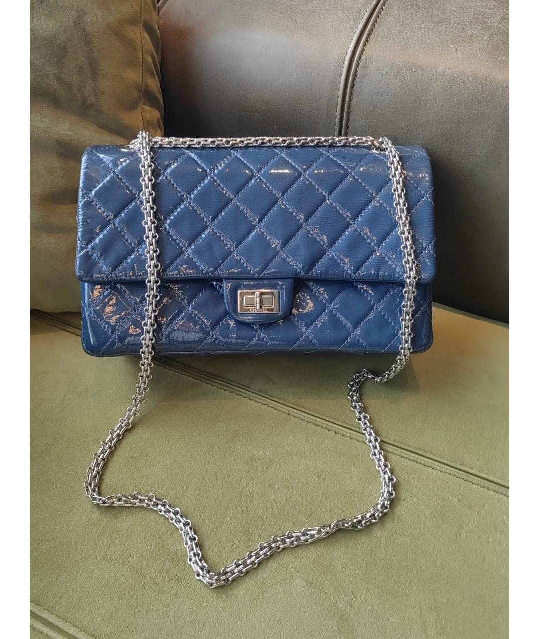 CHANEL Синяя сумка через плечо из лакированной кожи, фото 4