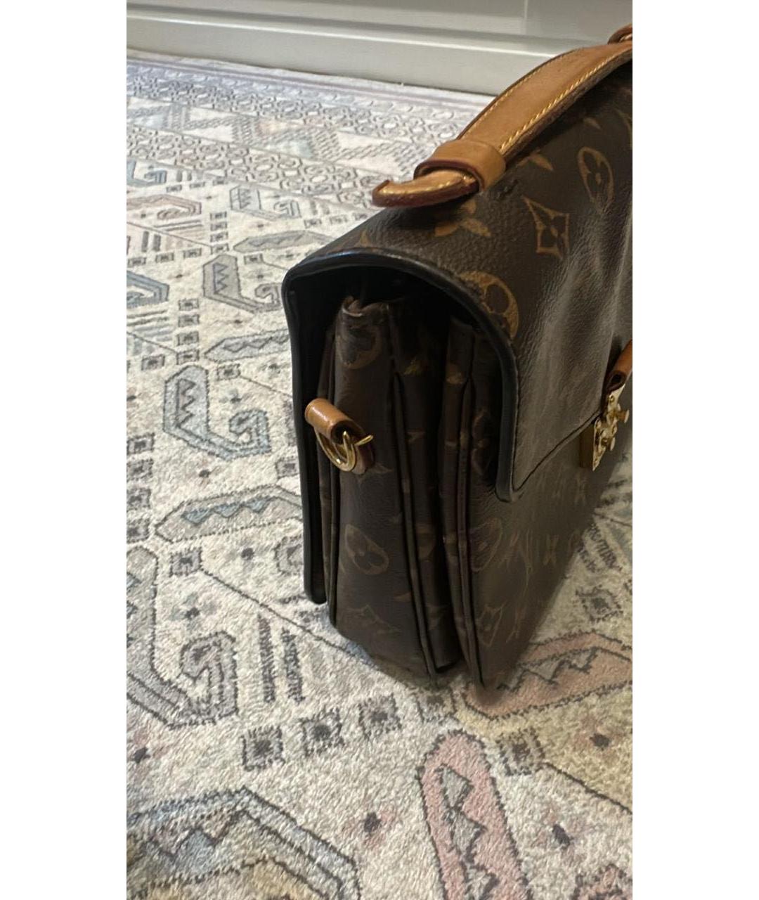 LOUIS VUITTON Коричневая сумка через плечо, фото 3
