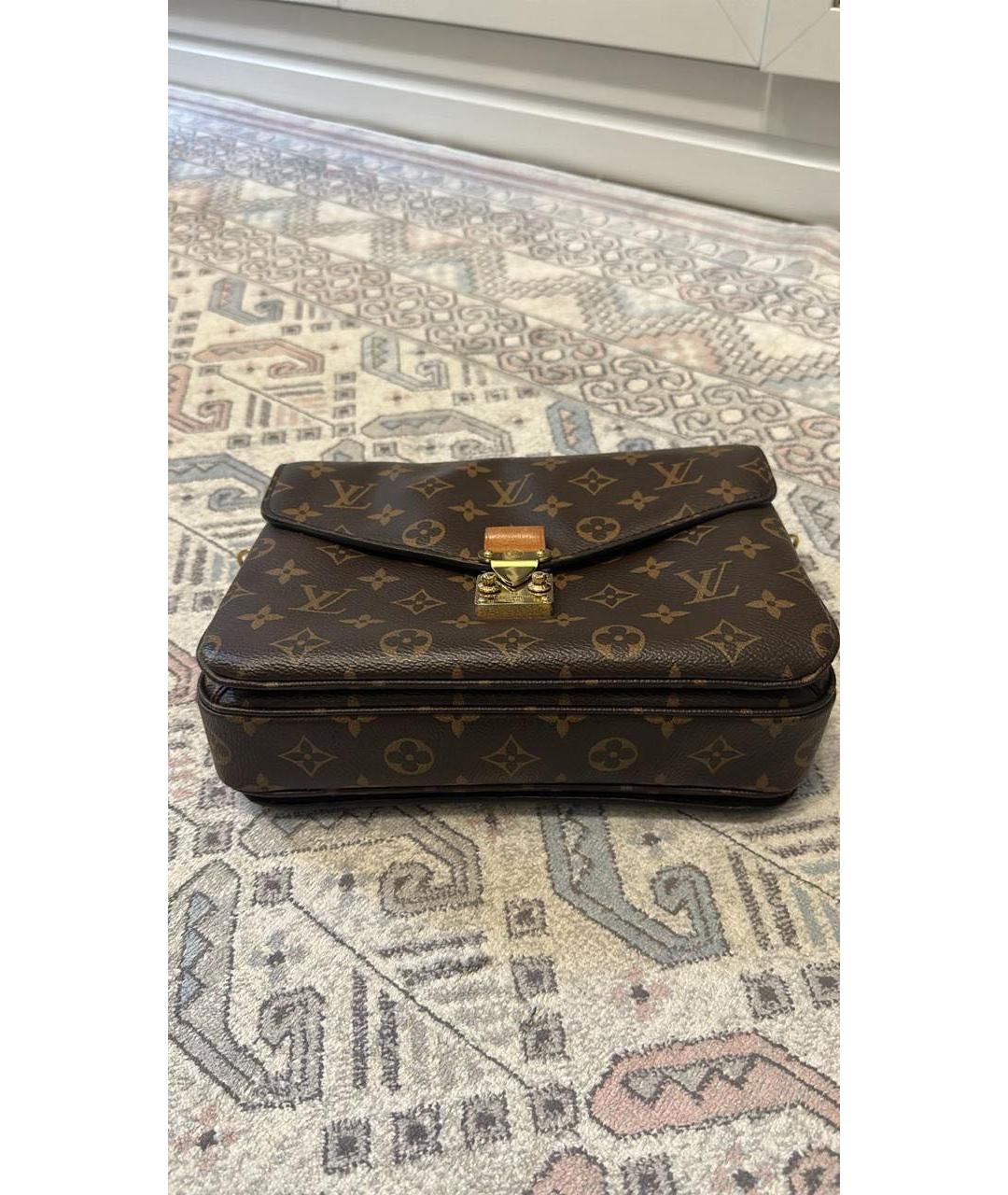 LOUIS VUITTON Коричневая сумка через плечо, фото 7