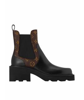 LOUIS VUITTON Ботинки