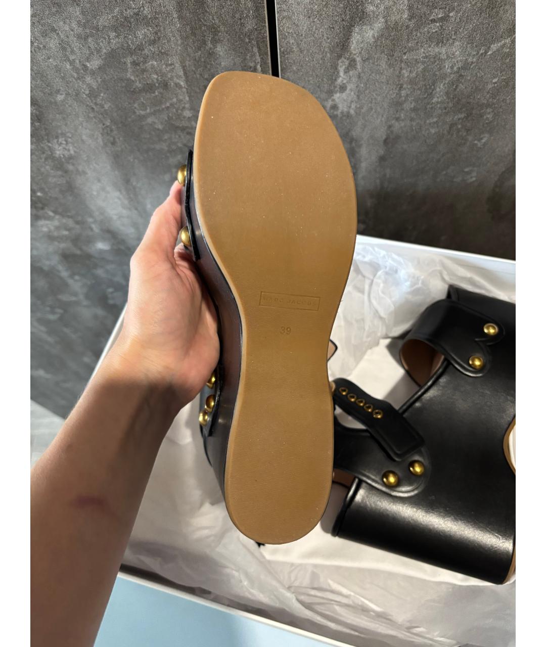 MARC JACOBS Черные кожаные босоножки, фото 2