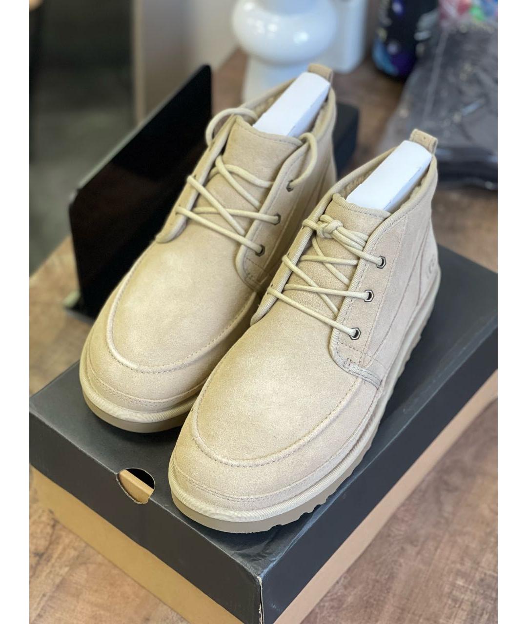 UGG AUSTRALIA Бежевые замшевые высокие ботинки, фото 3