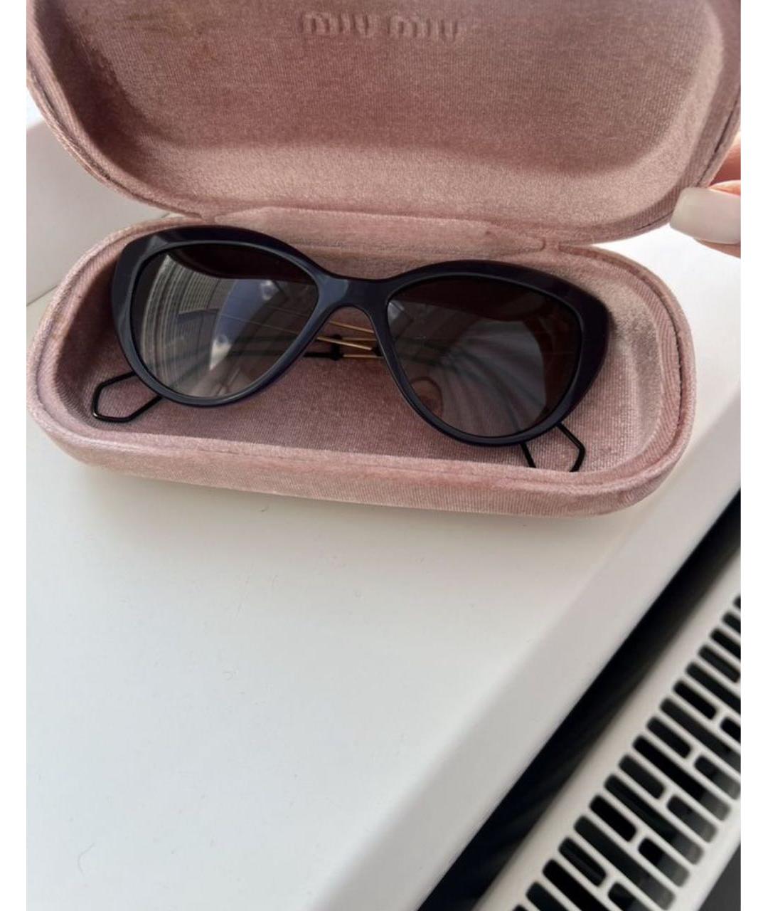 MIU MIU Темно-синие пластиковые солнцезащитные очки, фото 5