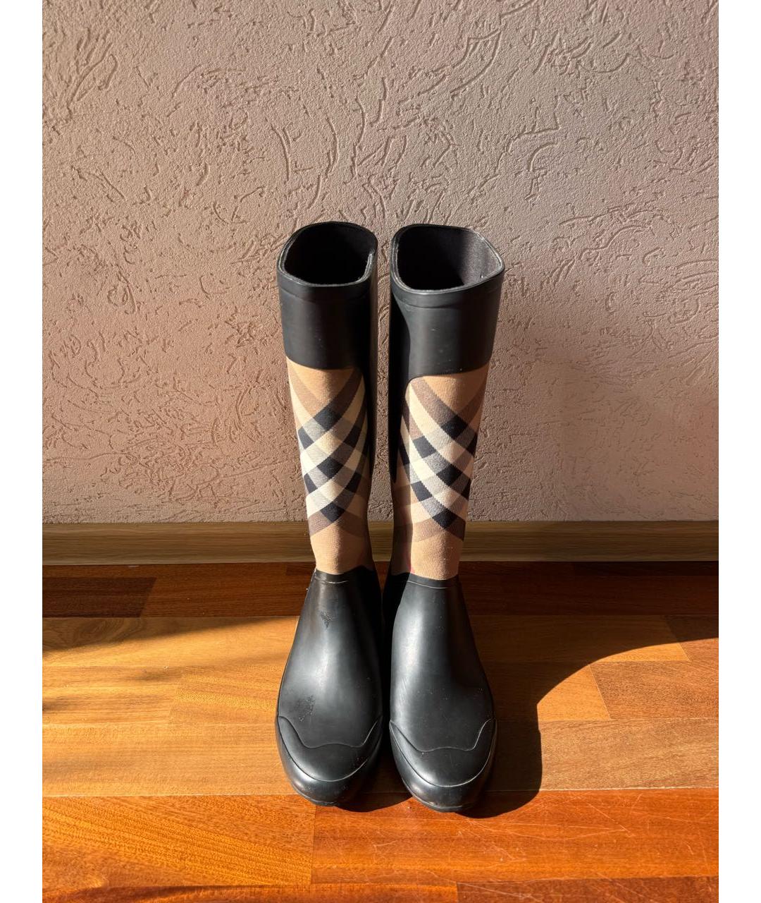BURBERRY Резиновые сапоги, фото 2