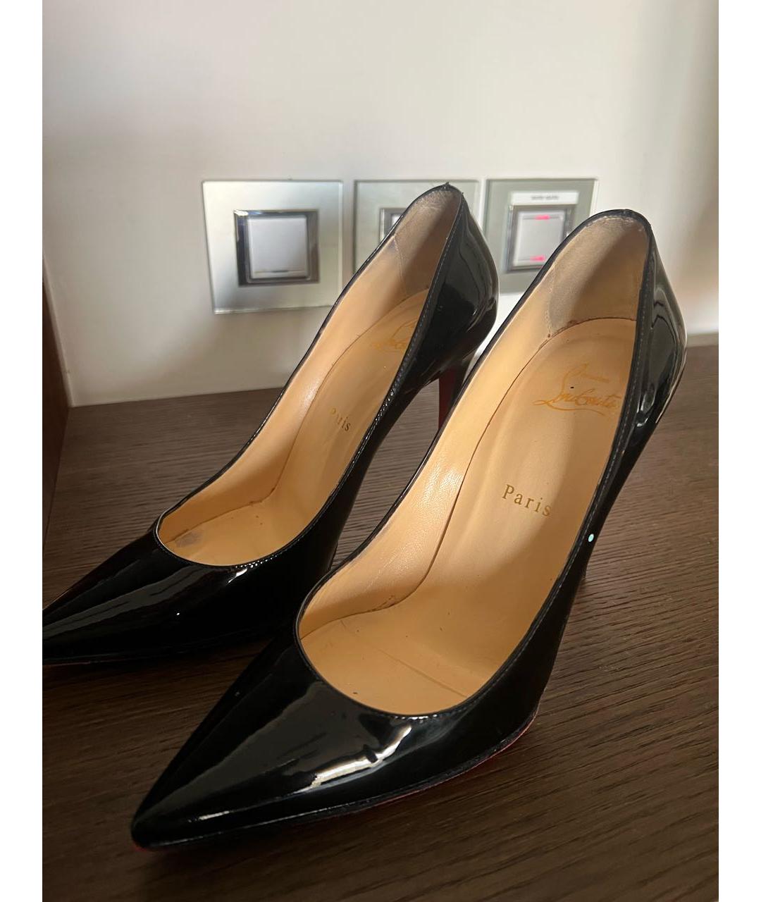CHRISTIAN LOUBOUTIN Черные туфли из лакированной кожи, фото 4