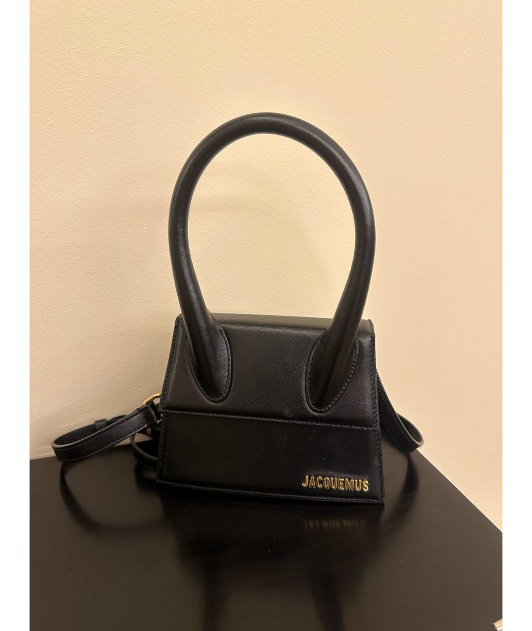 JACQUEMUS Черная кожаная сумка с короткими ручками, фото 6