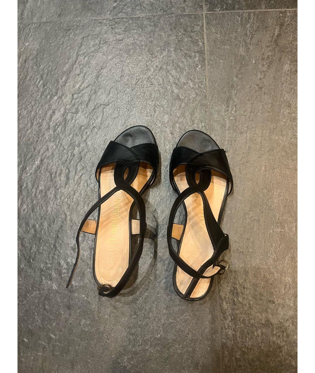 STUART WEITZMAN Черные кожаные босоножки, фото 2