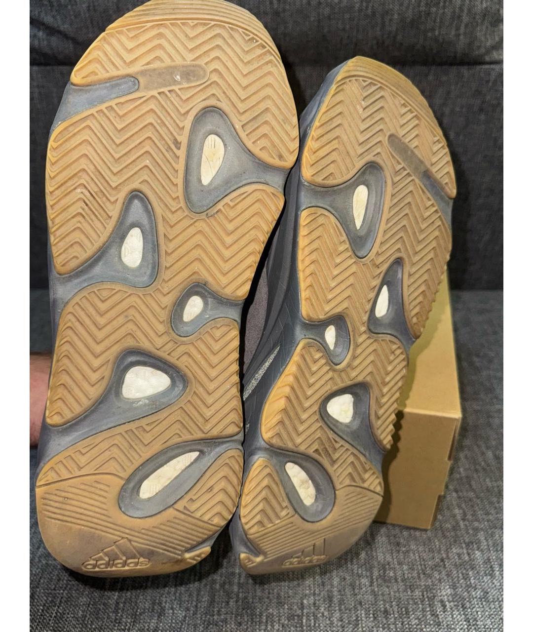 ADIDAS YEEZY Серые замшевые низкие кроссовки / кеды, фото 4