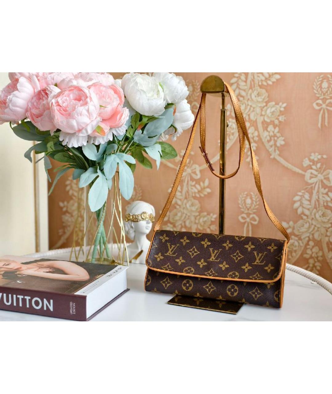 LOUIS VUITTON Коричневая сумка с короткими ручками, фото 2