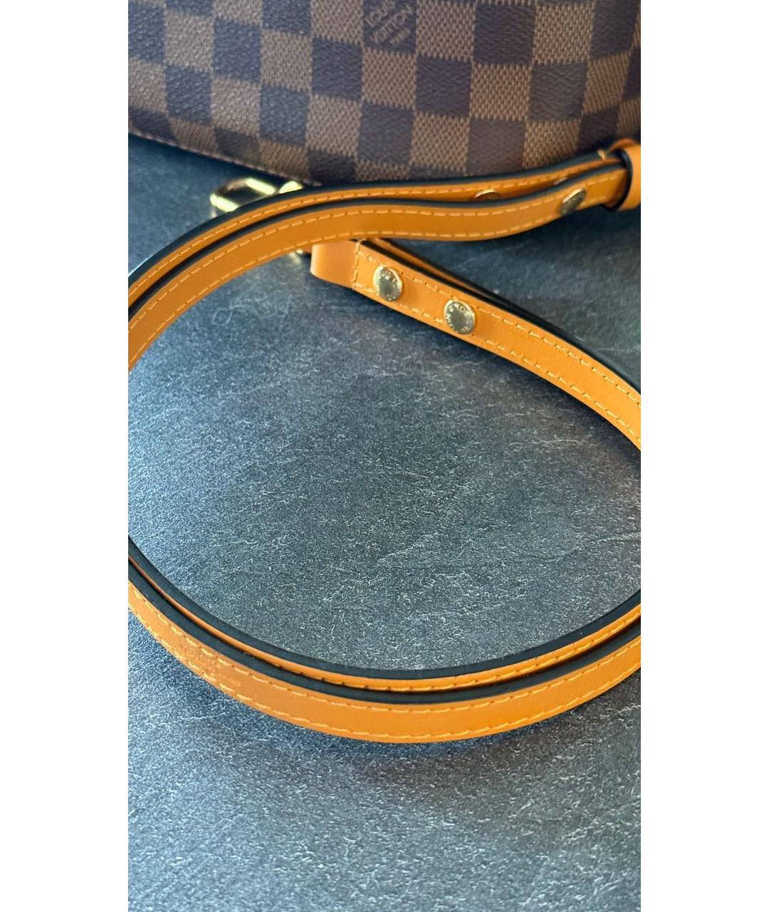 LOUIS VUITTON Коричневая кожаная сумка через плечо, фото 7