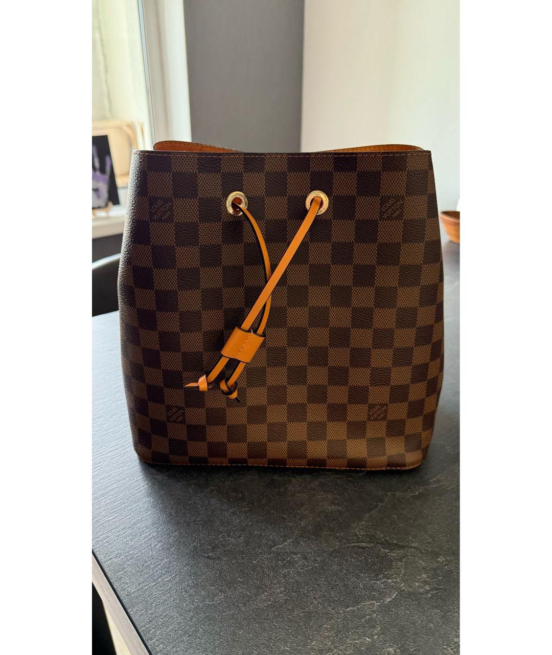 LOUIS VUITTON Коричневая кожаная сумка через плечо, фото 8
