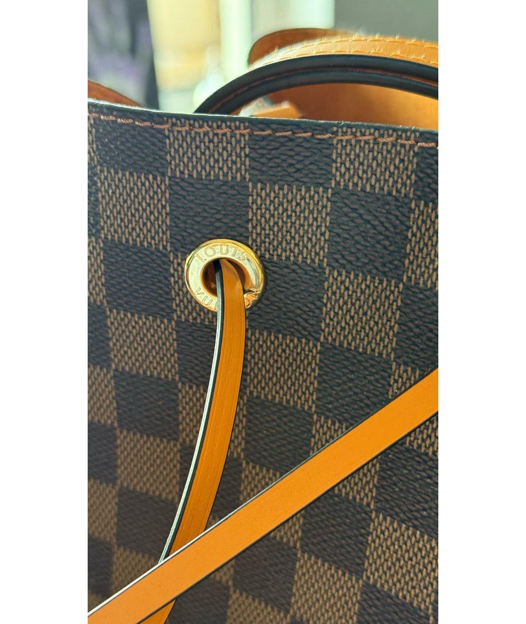 LOUIS VUITTON Коричневая кожаная сумка через плечо, фото 5