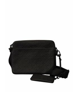 LOUIS VUITTON Сумка на плечо