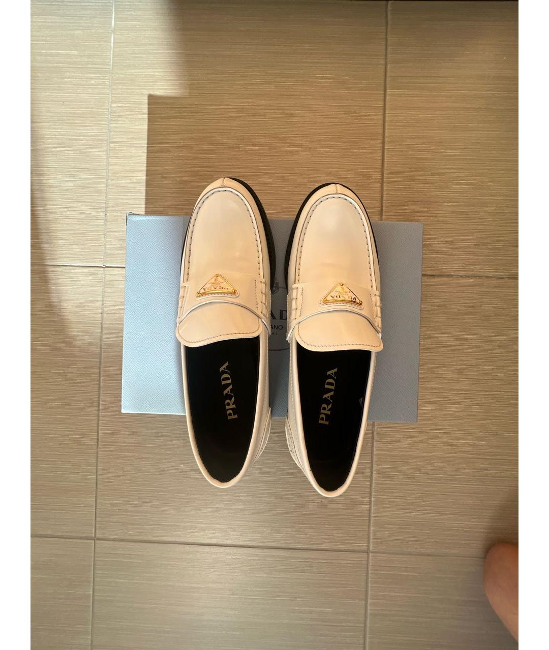 PRADA Белые кожаные лоферы, фото 3