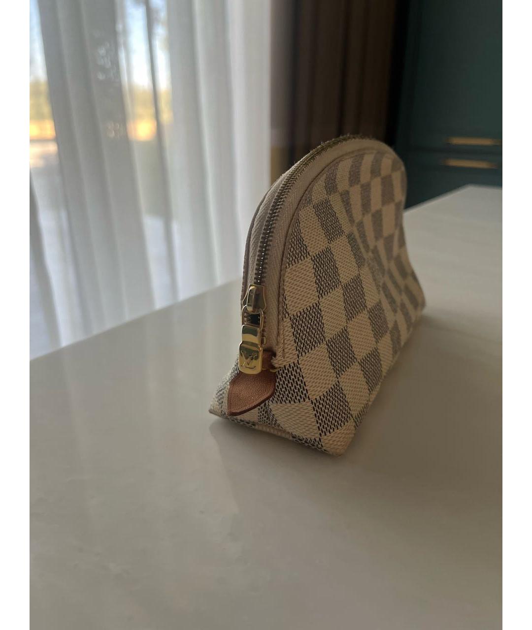 LOUIS VUITTON Бежевая косметичка, фото 2