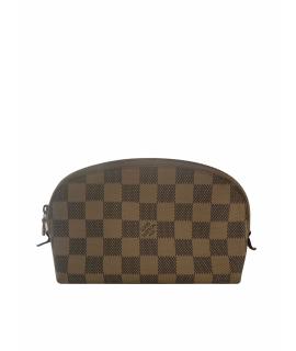 LOUIS VUITTON Косметичка