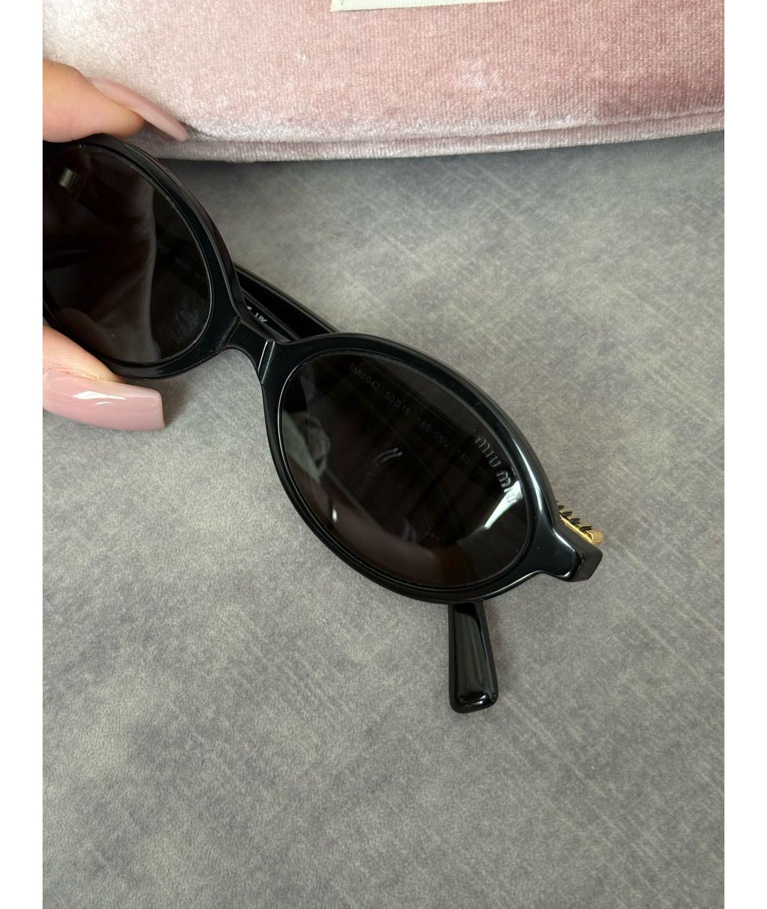 MIU MIU Черные пластиковые солнцезащитные очки, фото 5