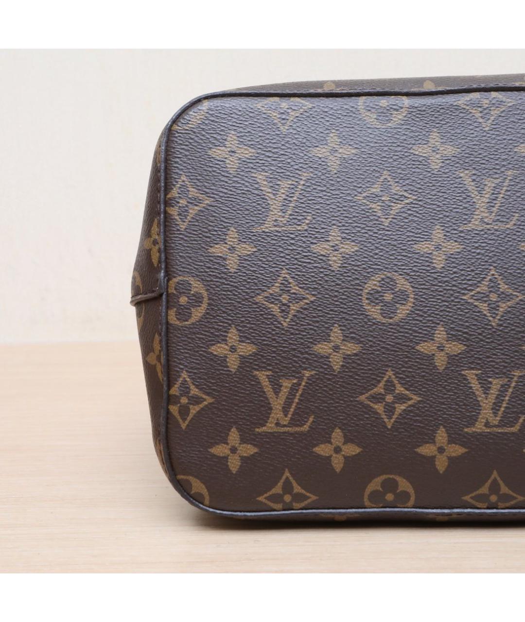 LOUIS VUITTON Коричневая кожаная сумка через плечо, фото 9