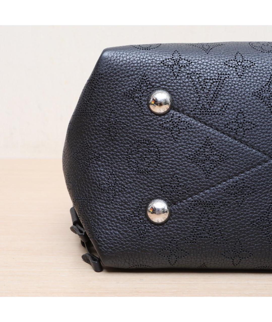 LOUIS VUITTON Черная кожаная сумка через плечо, фото 9