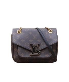 LOUIS VUITTON Сумка через плечо