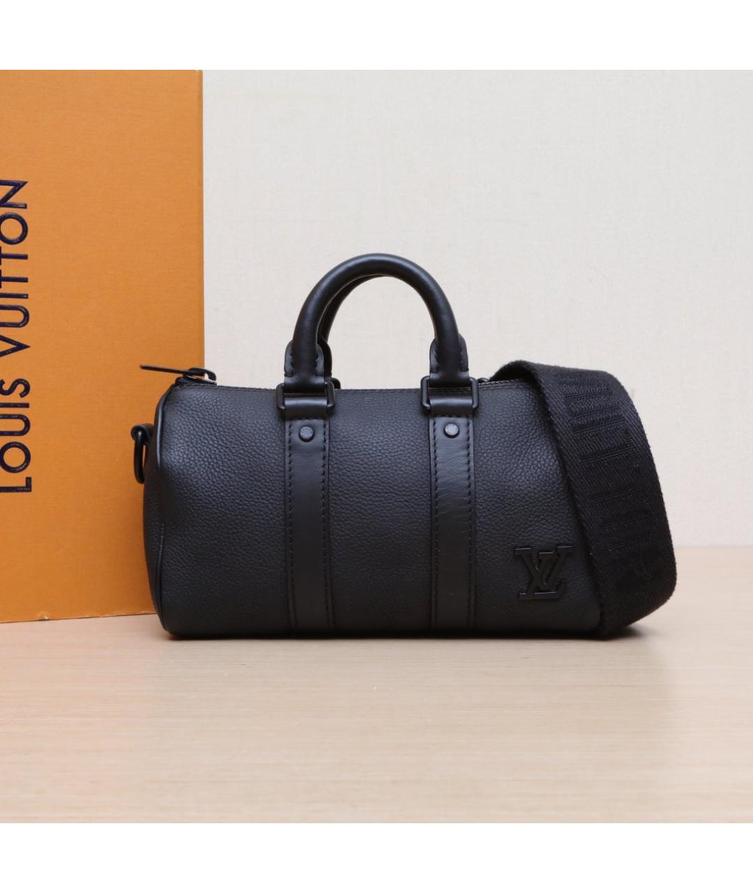 LOUIS VUITTON Черная кожаная сумка через плечо, фото 2