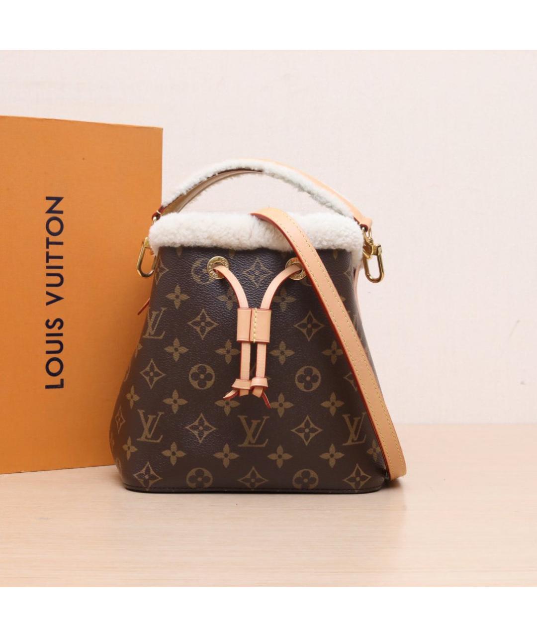 LOUIS VUITTON Коричневая кожаная сумка через плечо, фото 2