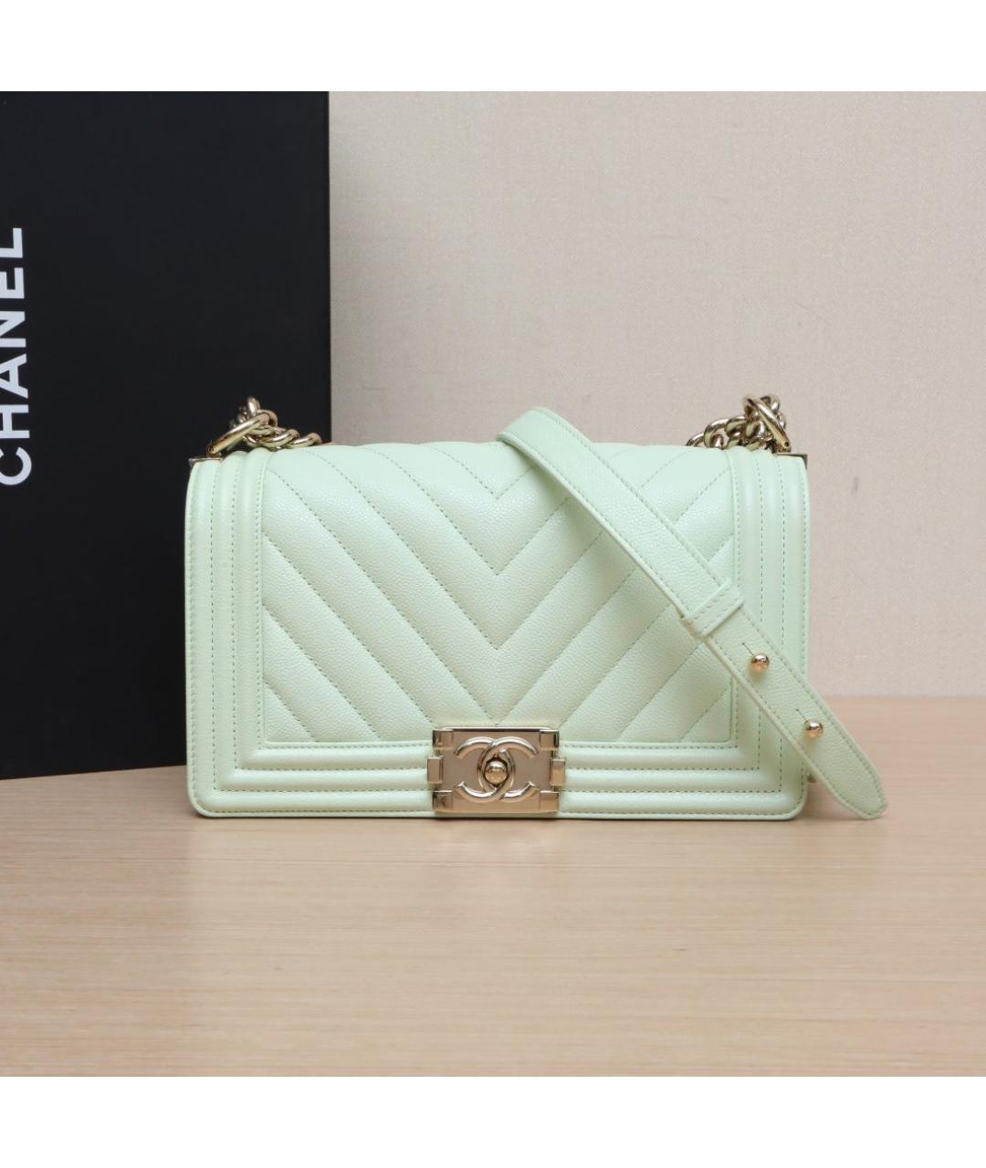 CHANEL Салатовая кожаная сумка через плечо, фото 2