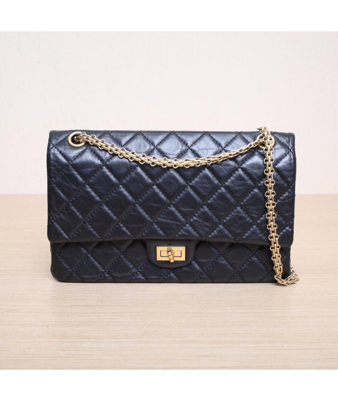 CHANEL Черная кожаная сумка через плечо, фото 3