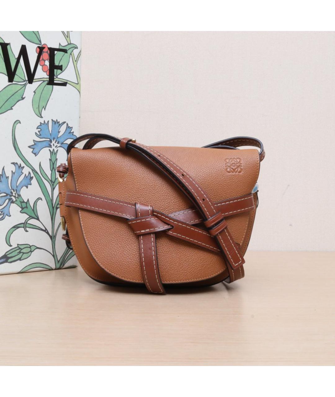 LOEWE Коричневая кожаная сумка через плечо, фото 2