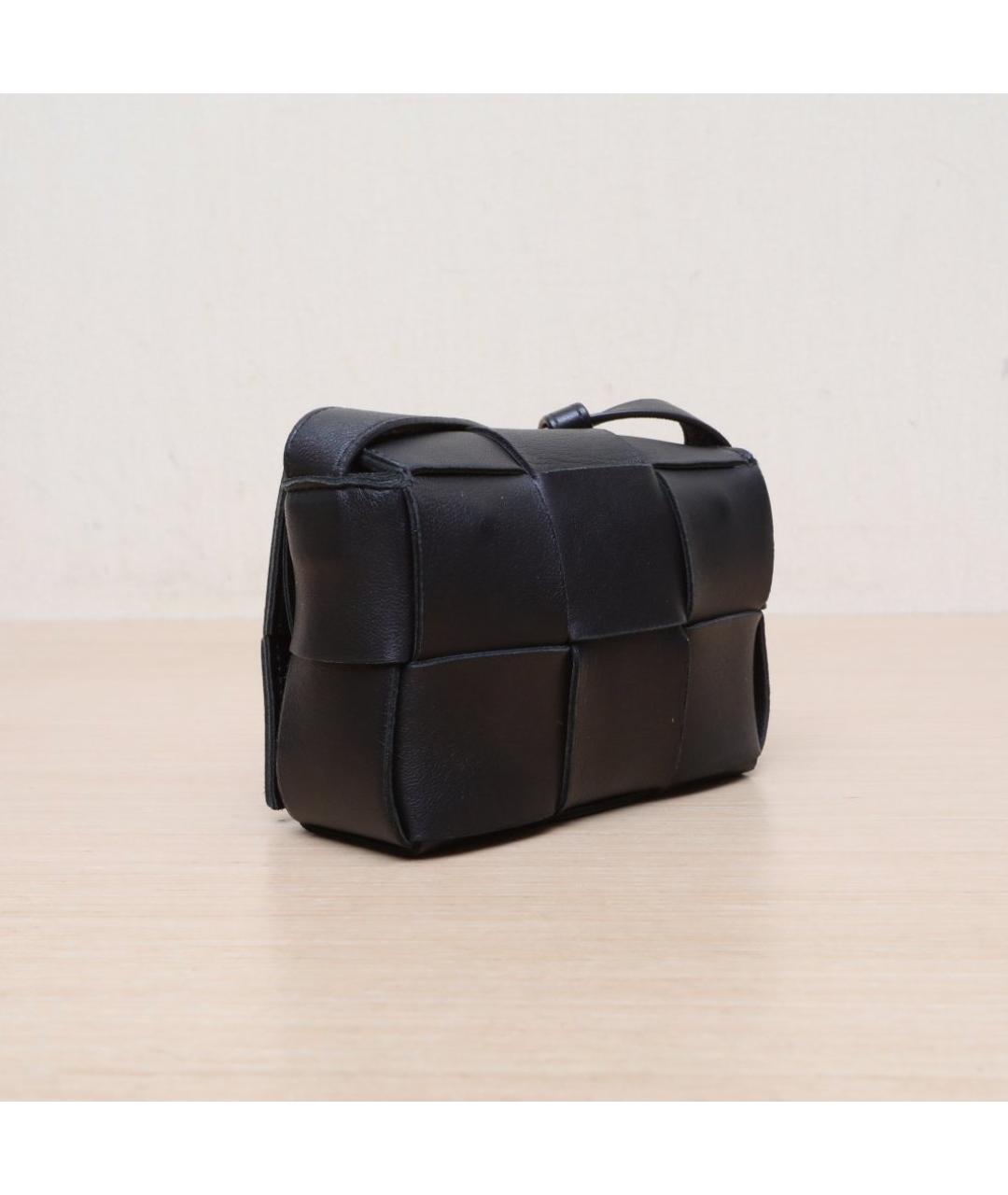 BOTTEGA VENETA Черная кожаная сумка через плечо, фото 6