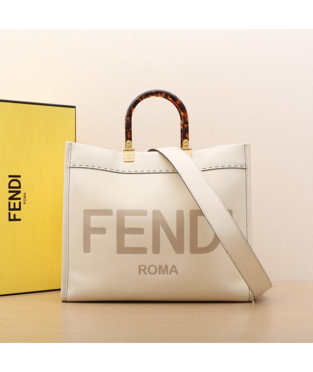 FENDI Белая сумка через плечо, фото 2
