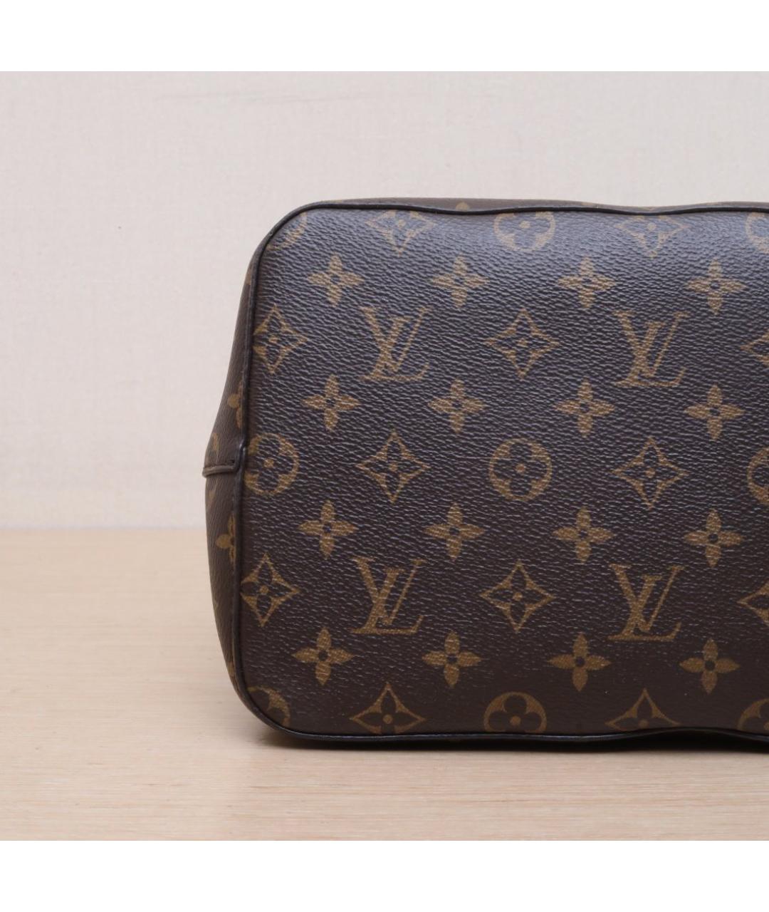 LOUIS VUITTON Коричневая кожаная сумка через плечо, фото 9