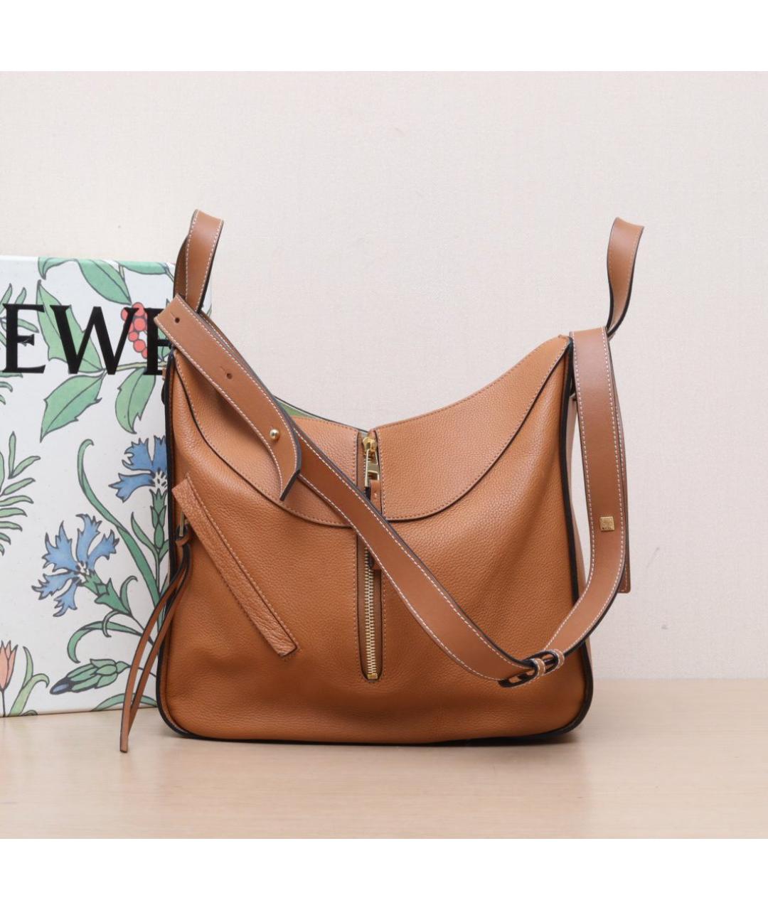 LOEWE Коричневая кожаная сумка через плечо, фото 2