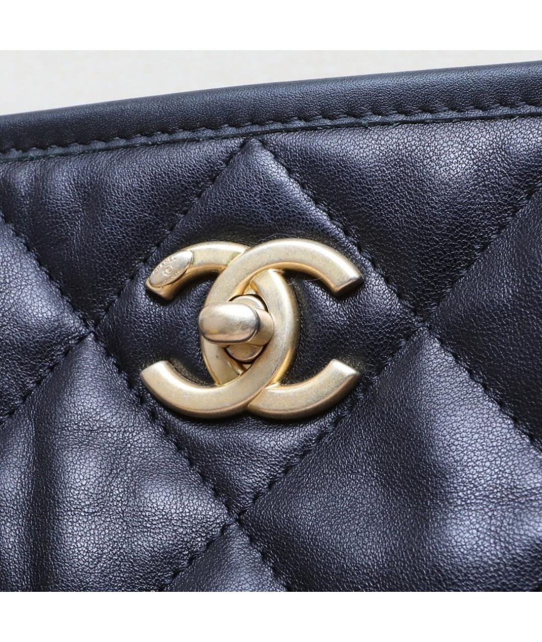 CHANEL Черная кожаная сумка тоут, фото 8