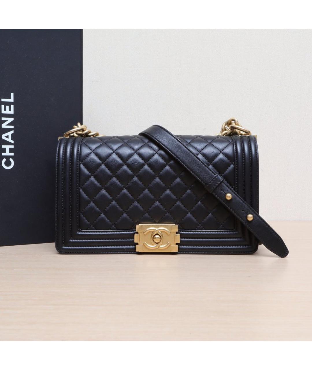CHANEL Черная кожаная сумка через плечо, фото 2