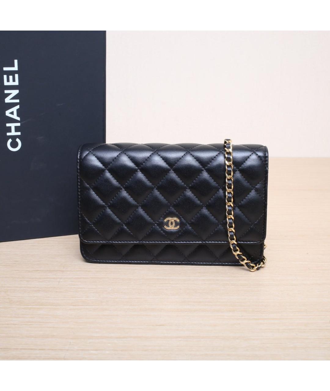 CHANEL Черная кожаная сумка через плечо, фото 2