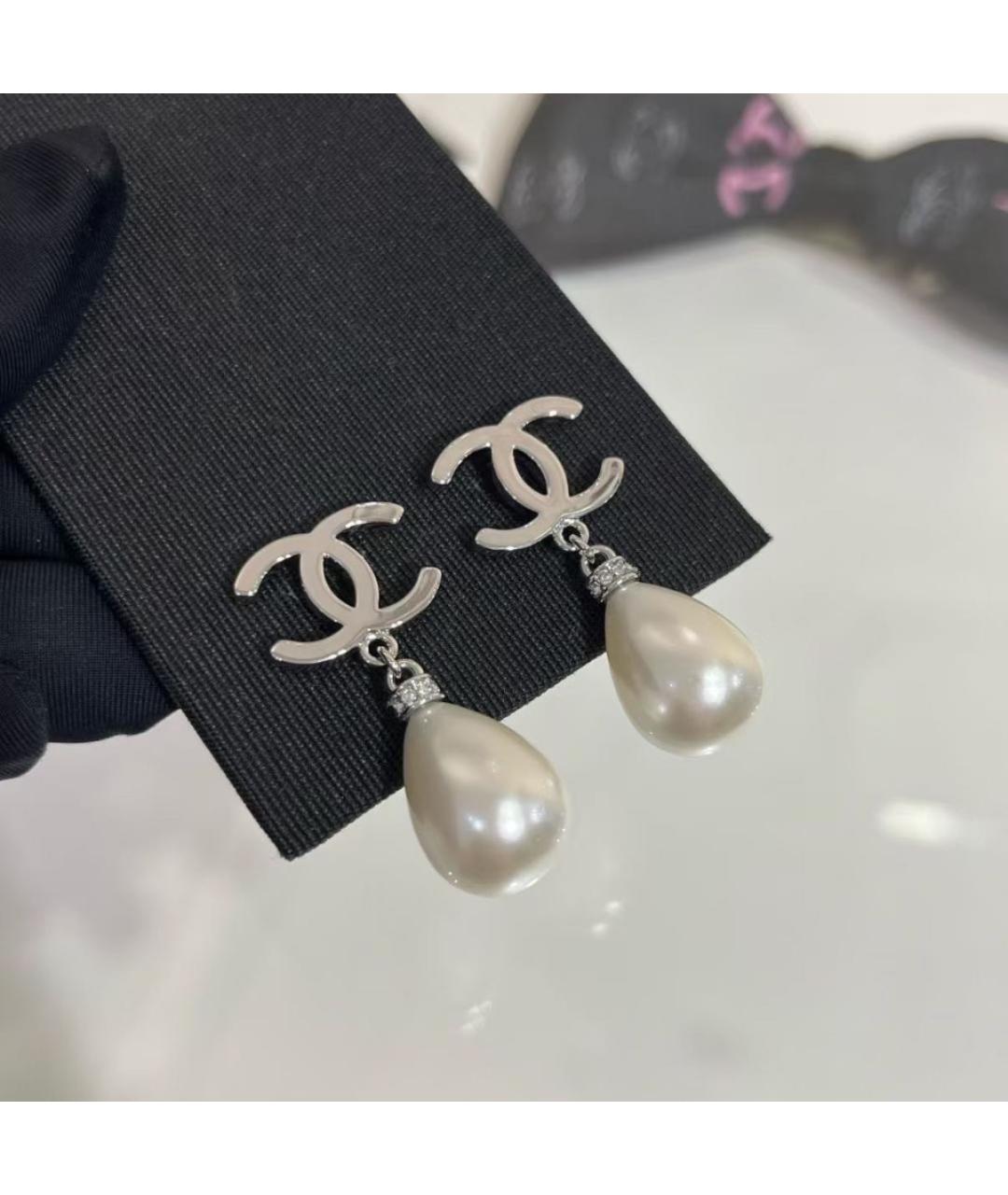 CHANEL Серебряные металлические серьги, фото 3