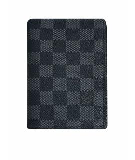 LOUIS VUITTON Обложка/футляр